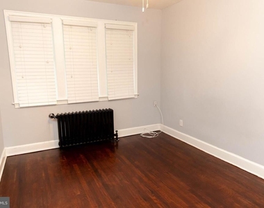 3935 9th Street Ne - Photo Thumbnail 6