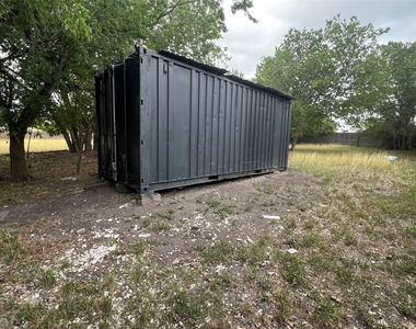 1310 Torres St - Photo Thumbnail 6