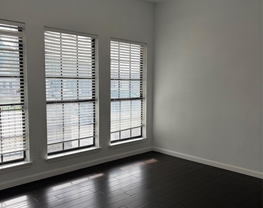 3101 Birch Dr - Photo Thumbnail 5