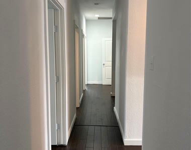 3101 Birch Dr - Photo Thumbnail 9