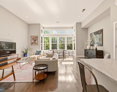 630 14th Street Ne - Photo Thumbnail 2
