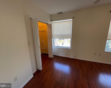 514 Columbia Road Nw - Photo Thumbnail 10