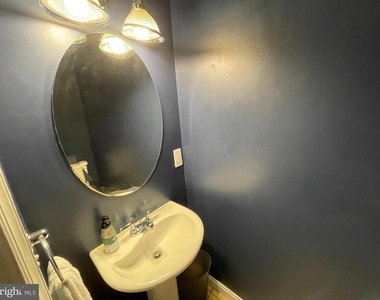 514 Columbia Road Nw - Photo Thumbnail 23