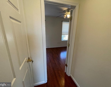 514 Columbia Road Nw - Photo Thumbnail 9
