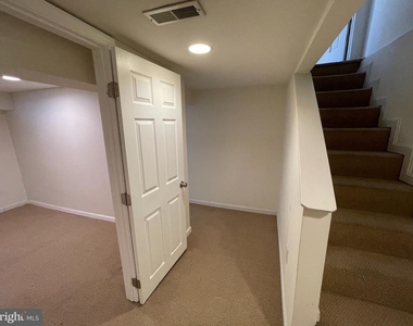 514 Columbia Road Nw - Photo Thumbnail 27