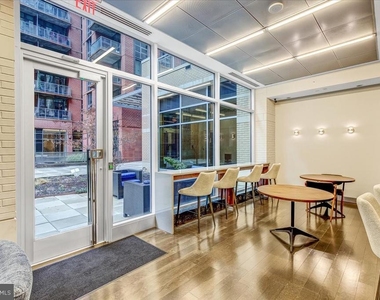 1025 1st Street Se - Photo Thumbnail 30