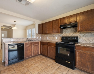 13405 Lismore Ln - Photo Thumbnail 12