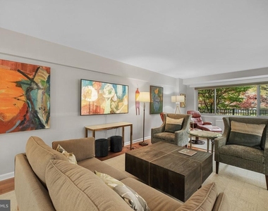 4201 Cathedral Avenue Nw - Photo Thumbnail 2