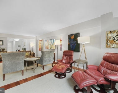 4201 Cathedral Avenue Nw - Photo Thumbnail 4