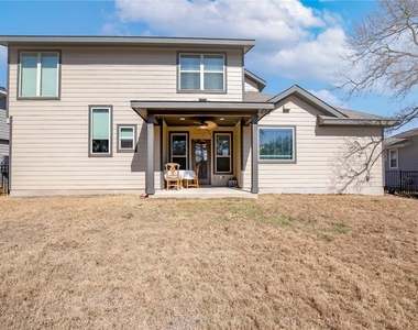 9707 Mcknight Loop - Photo Thumbnail 15