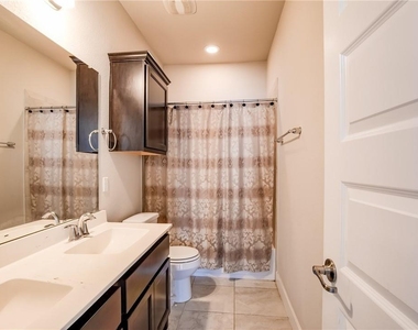 9707 Mcknight Loop - Photo Thumbnail 13