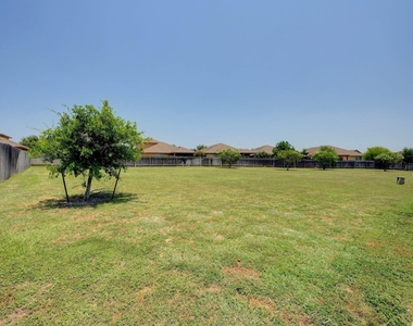 176 Flannery Ln - Photo Thumbnail 36