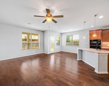 176 Flannery Ln - Photo Thumbnail 9