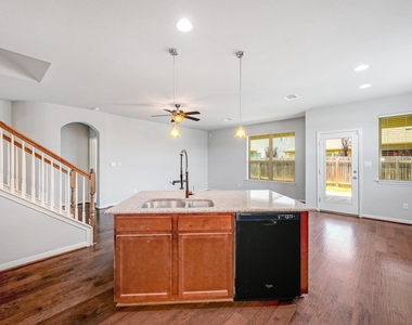 176 Flannery Ln - Photo Thumbnail 14