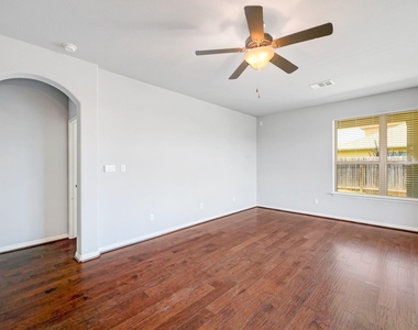 176 Flannery Ln - Photo Thumbnail 12