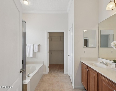 1860 Copper Stone Drive - Photo Thumbnail 11