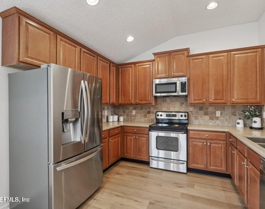 1860 Copper Stone Drive - Photo Thumbnail 5