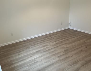 1603 Canopy Oaks Drive - Photo Thumbnail 3