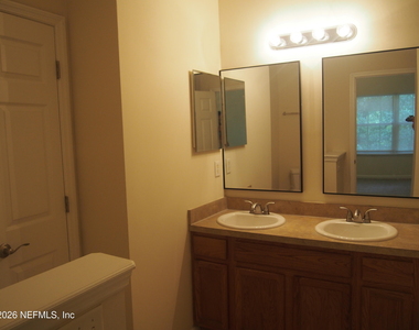12301 Kernan Forest Boulevard - Photo Thumbnail 16