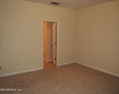 12301 Kernan Forest Boulevard - Photo Thumbnail 13