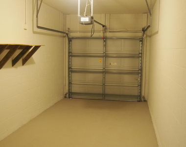 12301 Kernan Forest Boulevard - Photo Thumbnail 28