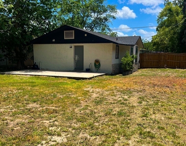 8319 Dandy Avenue - Photo Thumbnail 9