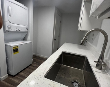8319 Dandy Avenue - Photo Thumbnail 3