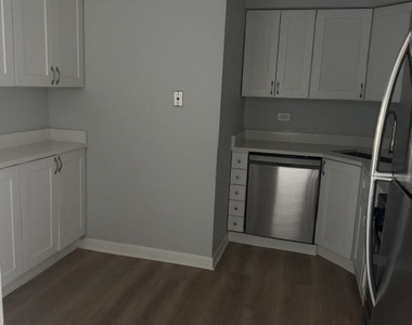 225 Gregory Street - Photo Thumbnail 2