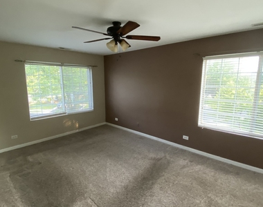 437 Valley Forge Court - Photo Thumbnail 6