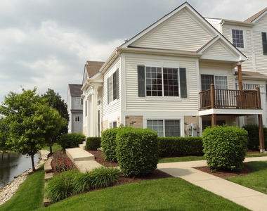 131 Enclave Circle - Photo Thumbnail 10