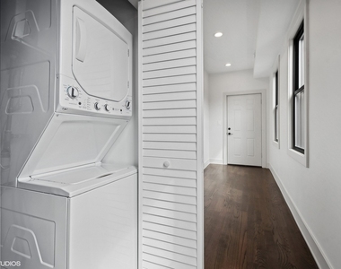 1114 W Grand Avenue - Photo Thumbnail 10