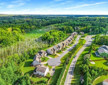 310 Big Creek Way - Photo Thumbnail 20