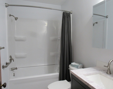 730 Lincoln Road - Photo Thumbnail 5