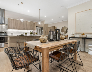 835 Lake Street - Photo Thumbnail 13
