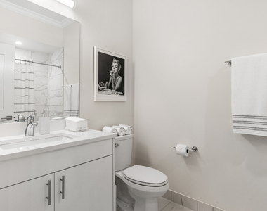 835 Lake Street - Photo Thumbnail 23