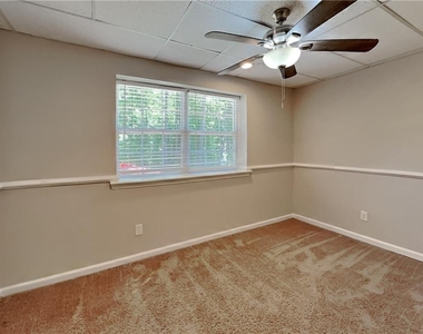 460 Highlander Way - Photo Thumbnail 12