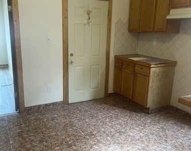 10143 S Avenue L Avenue - Photo Thumbnail 15