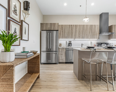 435 Madison Street - Photo Thumbnail 1