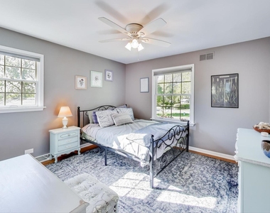 21301 N Woodland Avenue - Photo Thumbnail 22
