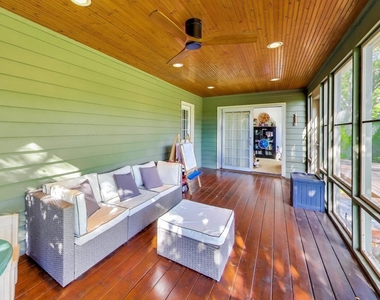 21301 N Woodland Avenue - Photo Thumbnail 27