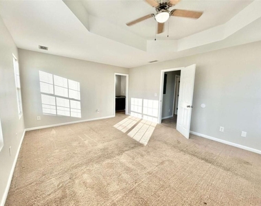 829 Store House Court - Photo Thumbnail 9