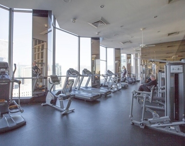535 N Michigan Avenue - Photo Thumbnail 14