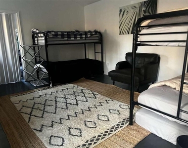 415 Walton Road - Photo Thumbnail 7