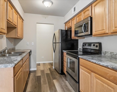 920 Casey Court - Photo Thumbnail 2