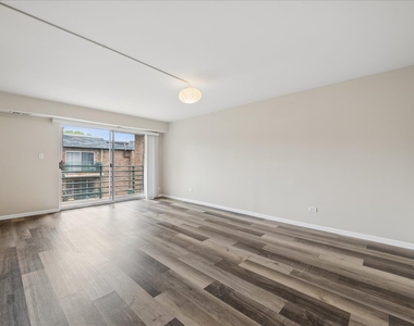 920 Casey Court - Photo Thumbnail 1