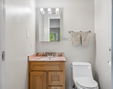 920 Casey Court - Photo Thumbnail 11