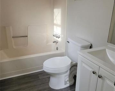 2085 Lenoa Lane - Photo Thumbnail 10