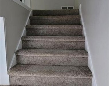 2085 Lenoa Lane - Photo Thumbnail 8