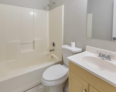 9138 Clubhouse Drive - Photo Thumbnail 10