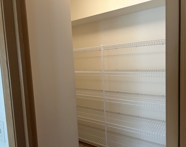 2482 Stoughton Circle - Photo Thumbnail 9